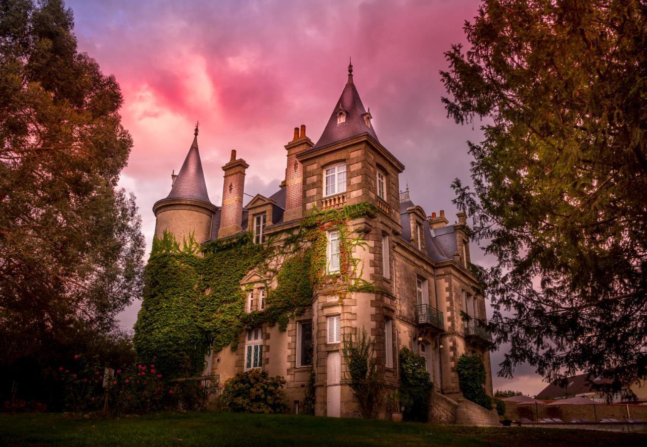 Le Chateau Des Tourelles En Vendee La Gaubretiere Dış mekan fotoğraf