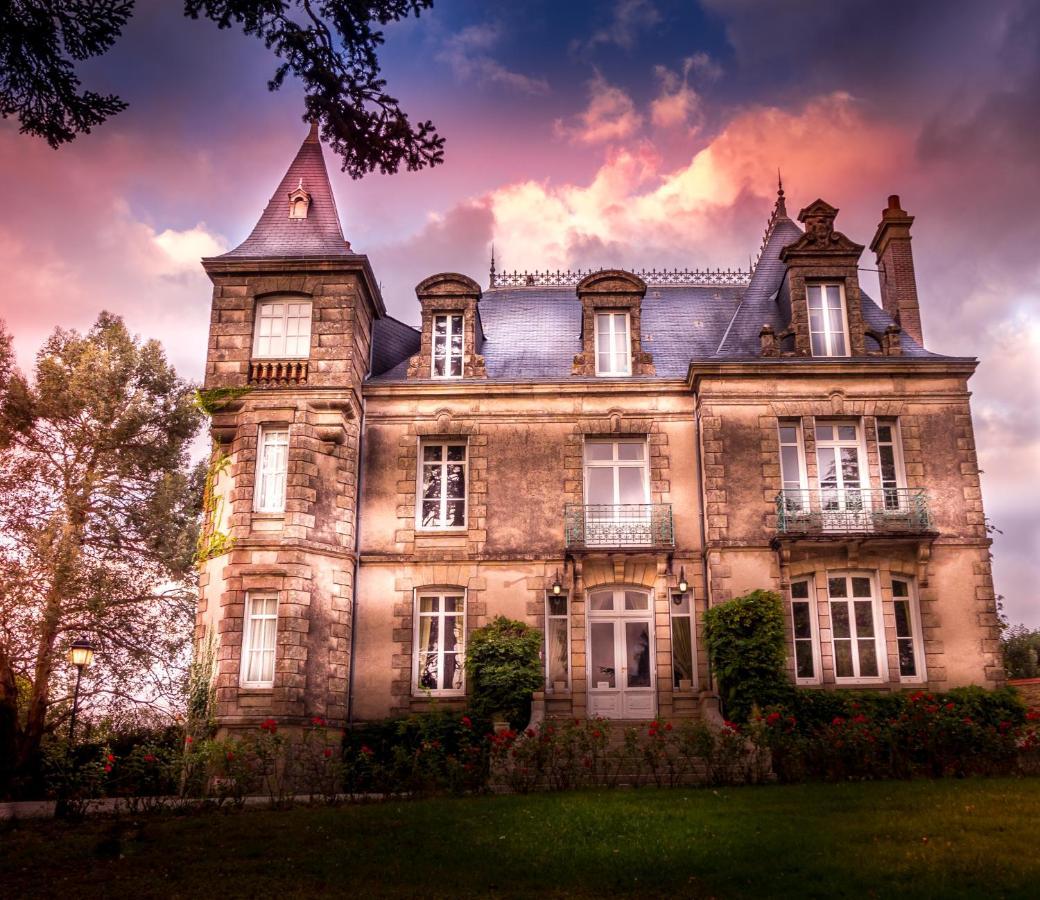 Le Chateau Des Tourelles En Vendee La Gaubretiere Dış mekan fotoğraf